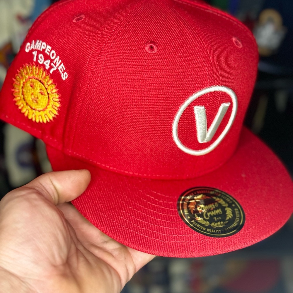 Red Vargas Campeones 1947 NLB Fitted